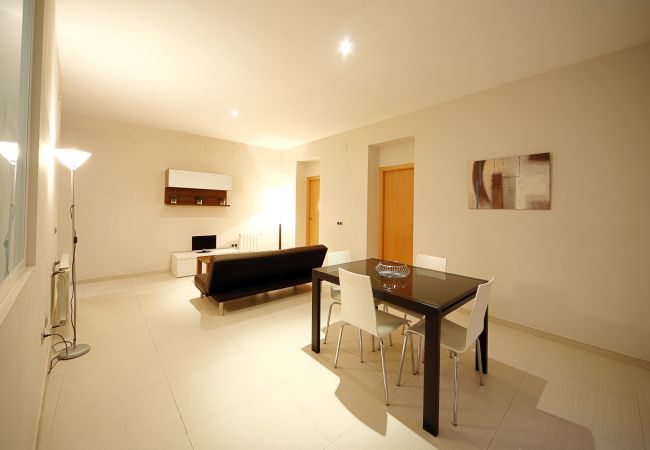 Apartment in Valencia / València - Marina Real 2 bedrooms apt. - 5 ppl Apartment in Valencia / València - Marina Real 2 bedrooms apt. - 5 ppl