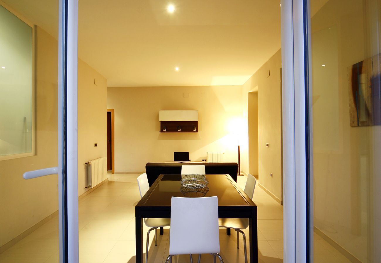 Apartment in Valencia / València - Marina Real 2 bedrooms apt. - 4 ppl Apartment in Valencia / València - Marina Real 2 bedrooms apt. - 4 ppl