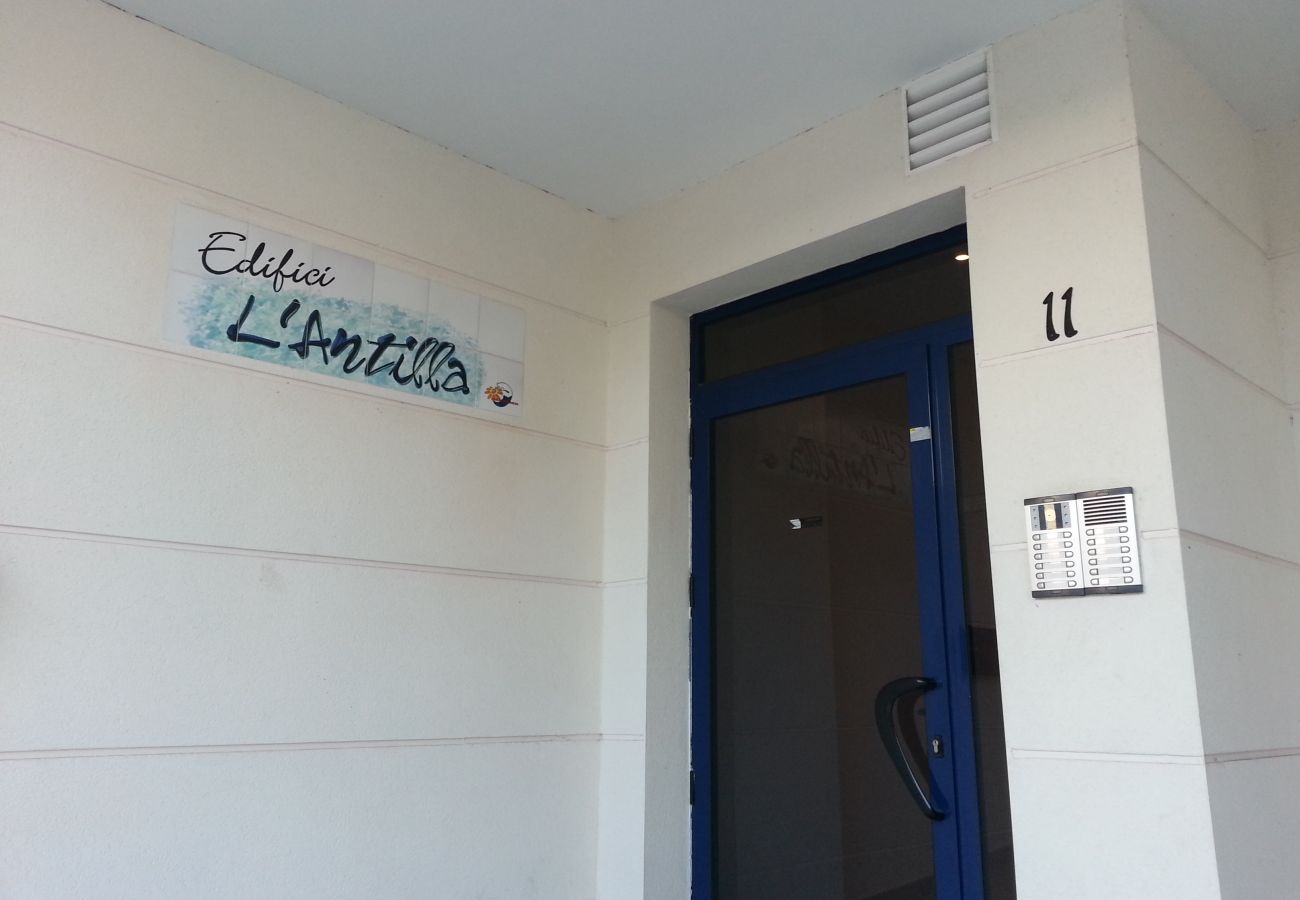 Apartment in Moncofar - La Antilla 2 bedroom apt. - 5 ppl Apartment in Moncofar - La Antilla 2 bedroom apt. - 5 ppl