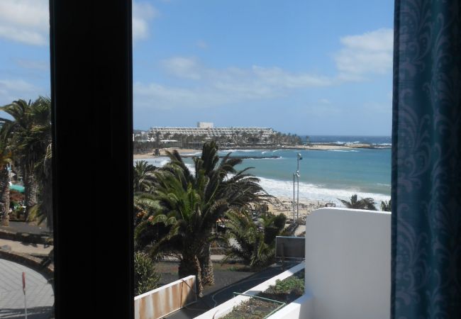 Apartment in Costa Teguise - Costa Teguise Beach - 2 bedrooms - 7 ppl- 218 Apartment in Costa Teguise - Costa Teguise Beach - 2 bedrooms - 7 ppl- 218