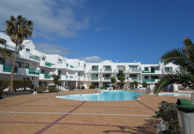  in Costa Teguise - Costa Teguise Beach - 2 bedrooms - 7 ppl- 218