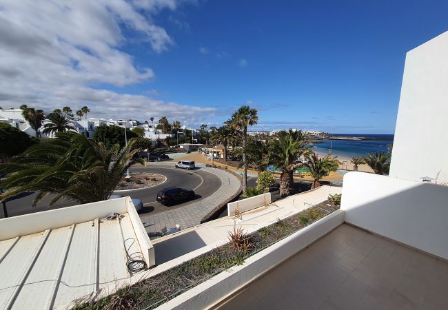 Apartment in Costa Teguise - Costa Teguise Beach - 2 bedrooms - 7 ppl- 218 Apartment in Costa Teguise - Costa Teguise Beach - 2 bedrooms - 7 ppl- 218