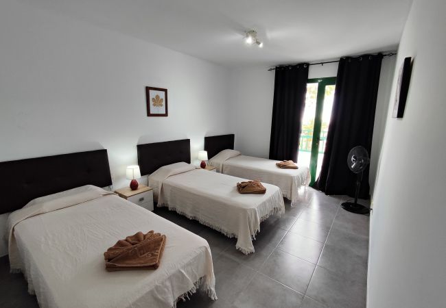 Apartment in Costa Teguise - Costa Teguise Beach 2bedrooms- 7 ppl- 306 Apartment in Costa Teguise - Costa Teguise Beach 2bedrooms- 7 ppl- 306