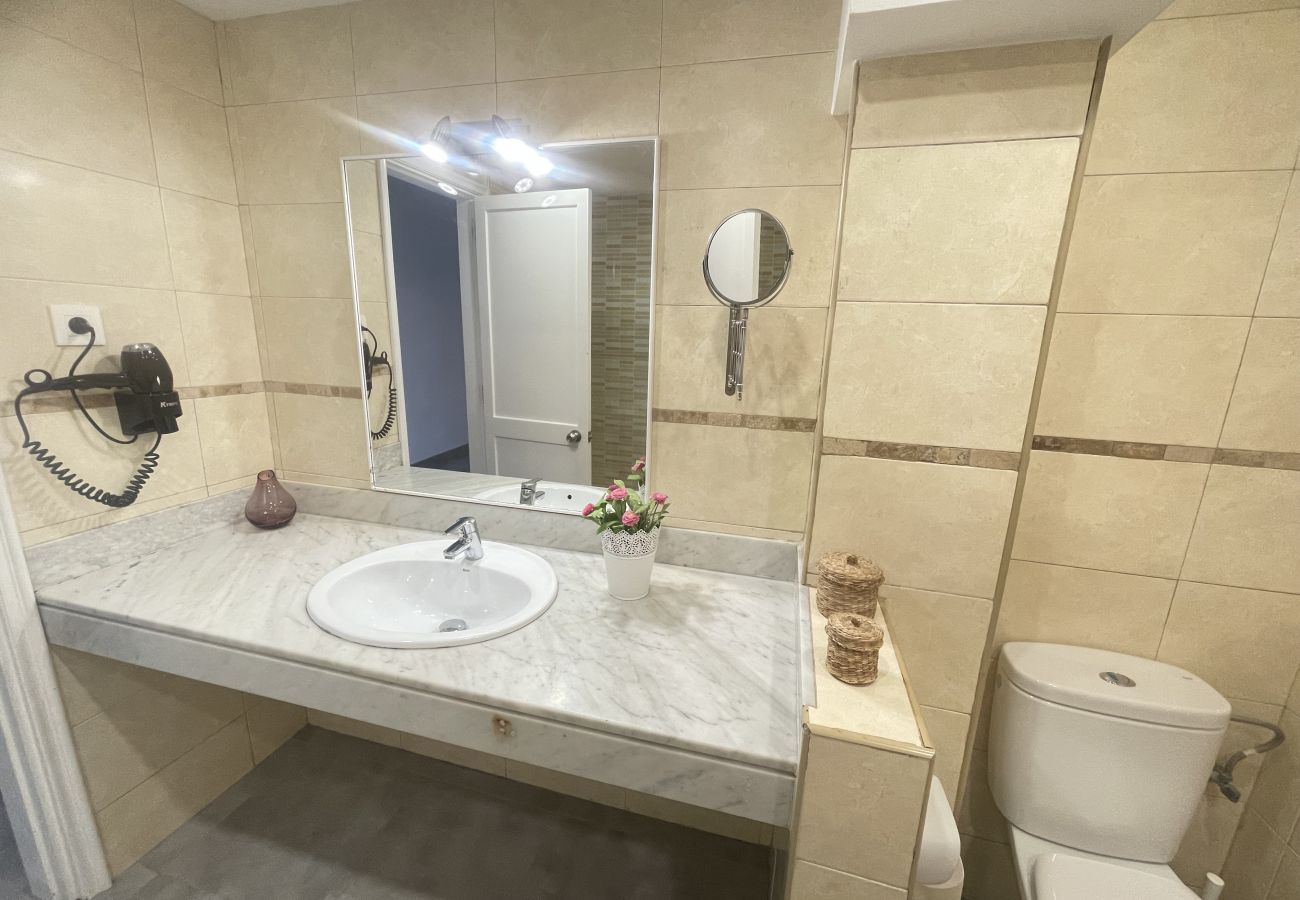 Apartment in Costa Teguise -  Costa Teguise Beach 1bedroom- 4 ppl- 112 Apartment in Costa Teguise -  Costa Teguise Beach 1bedroom- 4 ppl- 112